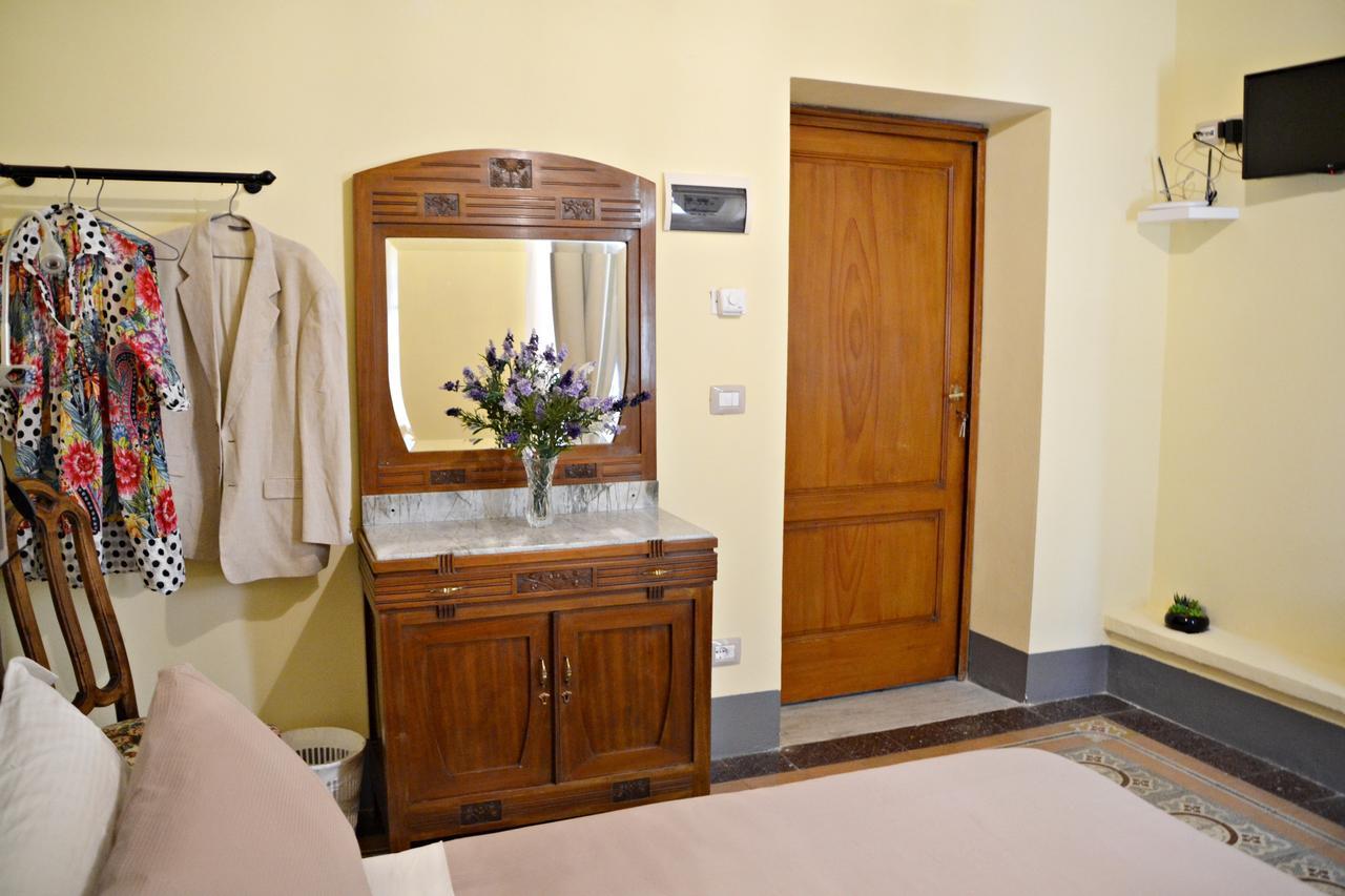Tuscany Experience *